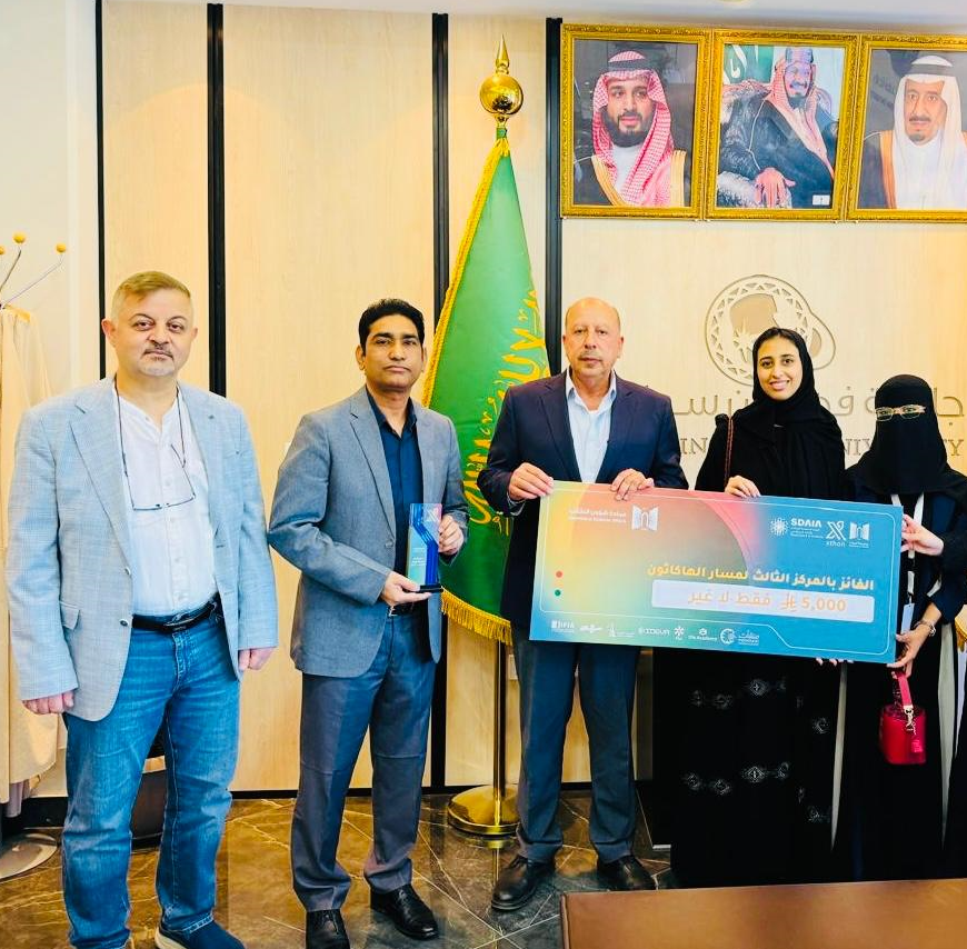 طلاب جامعة فهد بن سلطان يفوزون بجائزة أفضل ابتكار في Xthon4 2026